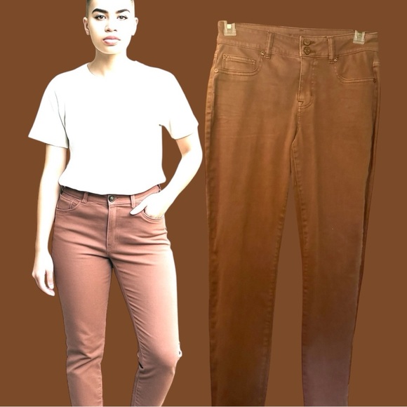 Maurices Jeans Mauve Mid-Rise Skinny Coated Denim Faux Leather Look Size M-Reg. - Picture 11 of 16